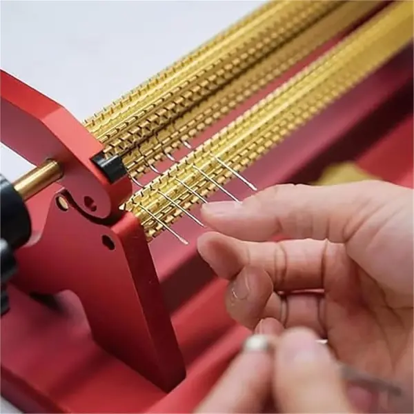 Adjustable Smocking Pleater with 47 Needle Positions and 24 Row Craft Pleats, 0.5cm Even Spacing Fabric Folding Tool for Costume Sewing and Handmade Garment Decoration Projects(Black)