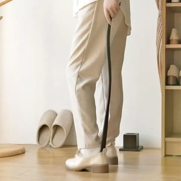 Premium 65cm Long Handle Wooden Shoe Horn Flexible Lifter for Seniors & Adults, Ergonomic Easy Grip Shoe Helper for Home, Travel & Hotel Use,A75