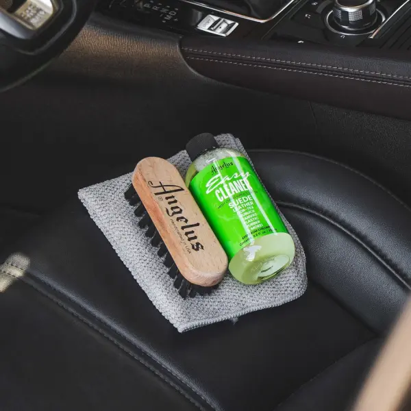 Angelus Shoe Cleaner Kit, 8.6 Oz, Brush, Towel - Professional Sneakers, Leather, Nubuck, Suede Shoe Cleaner Kit - Safe on All Fabrics, Gentle Yet Powerful Сleaning Formula - Made in USA