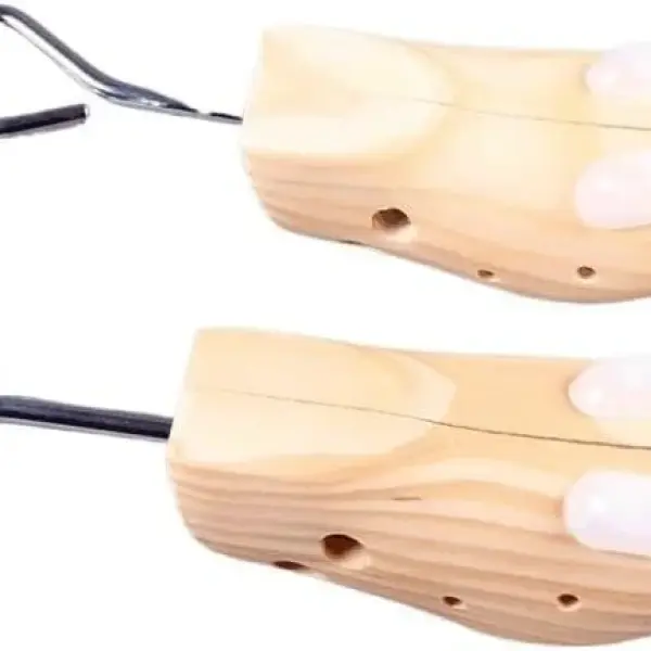 Natural Pine Wood Shoe Support Leather Anti-wrinkle Shaping Adjustable Expanding Device