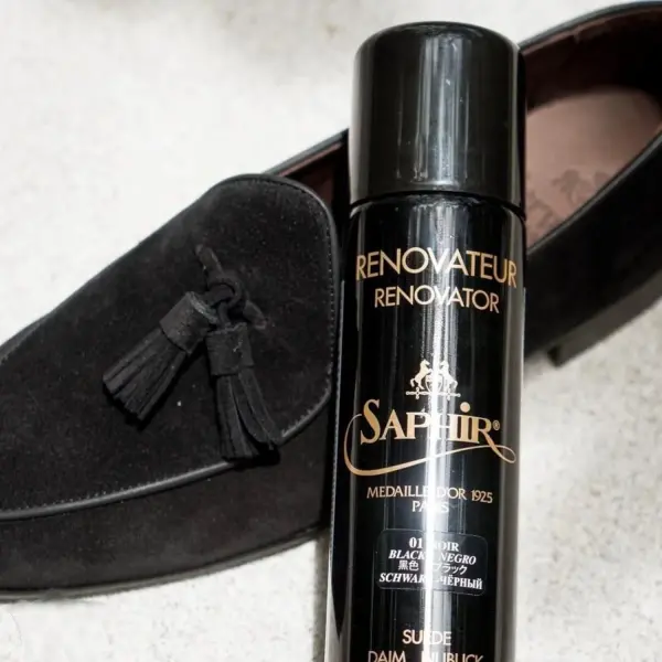 Saphir Medaille d'Or Suede Renovator - Protects and Recolors Suede Shoes, Boots, Handbags, Shoe
