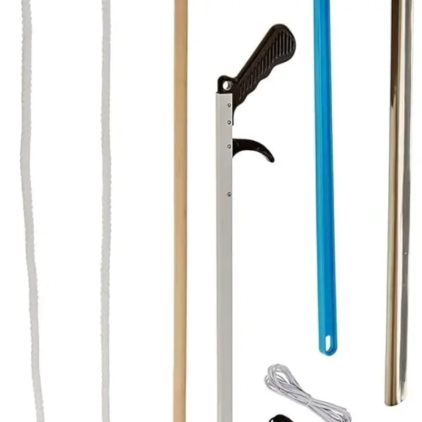 7PC Hip Kit For Seniors Total Hip Replacement, Hip Replacement Kit After Surgery, Hip Replacement Recovery Kit With Reacher, Sock Aid, Bath Sponge, Dressing Stick, Shoehorn, Elastic Shoelaces