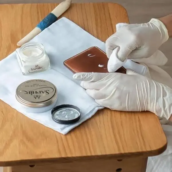 Saphir Medaille d’Or Cordovan Cream-Natural Wax Polish for Leather Shoes & Boots
